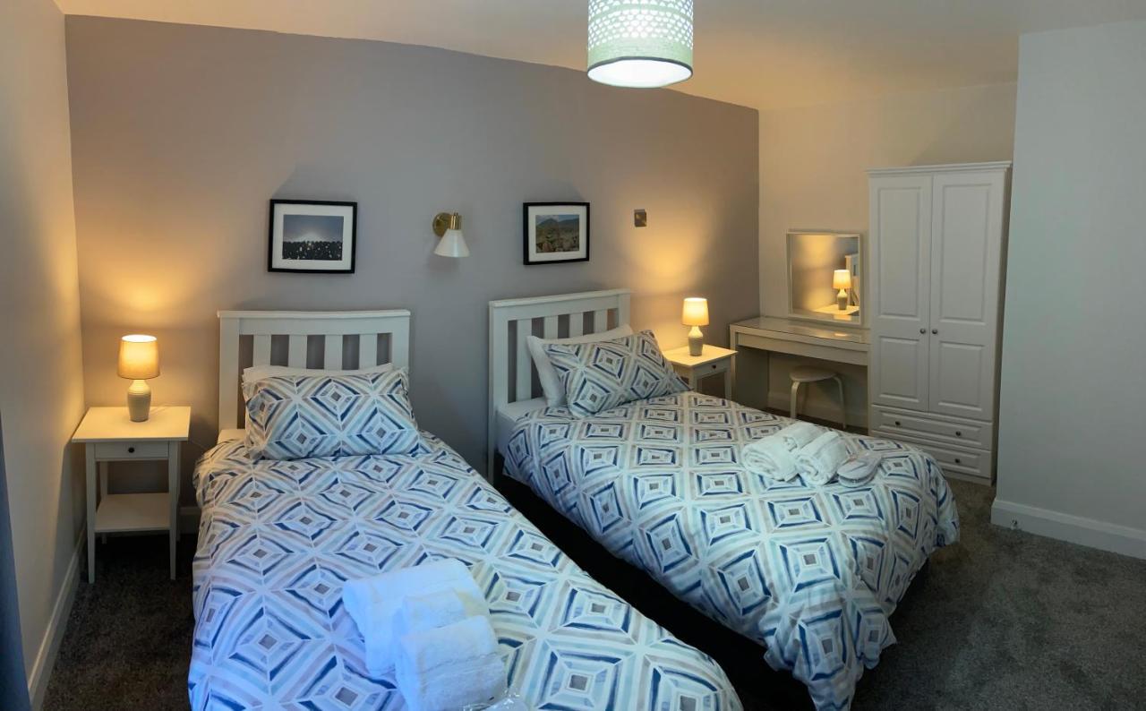 באליקאסל Causeway Coast Apartments Cora Marine מראה חיצוני תמונה