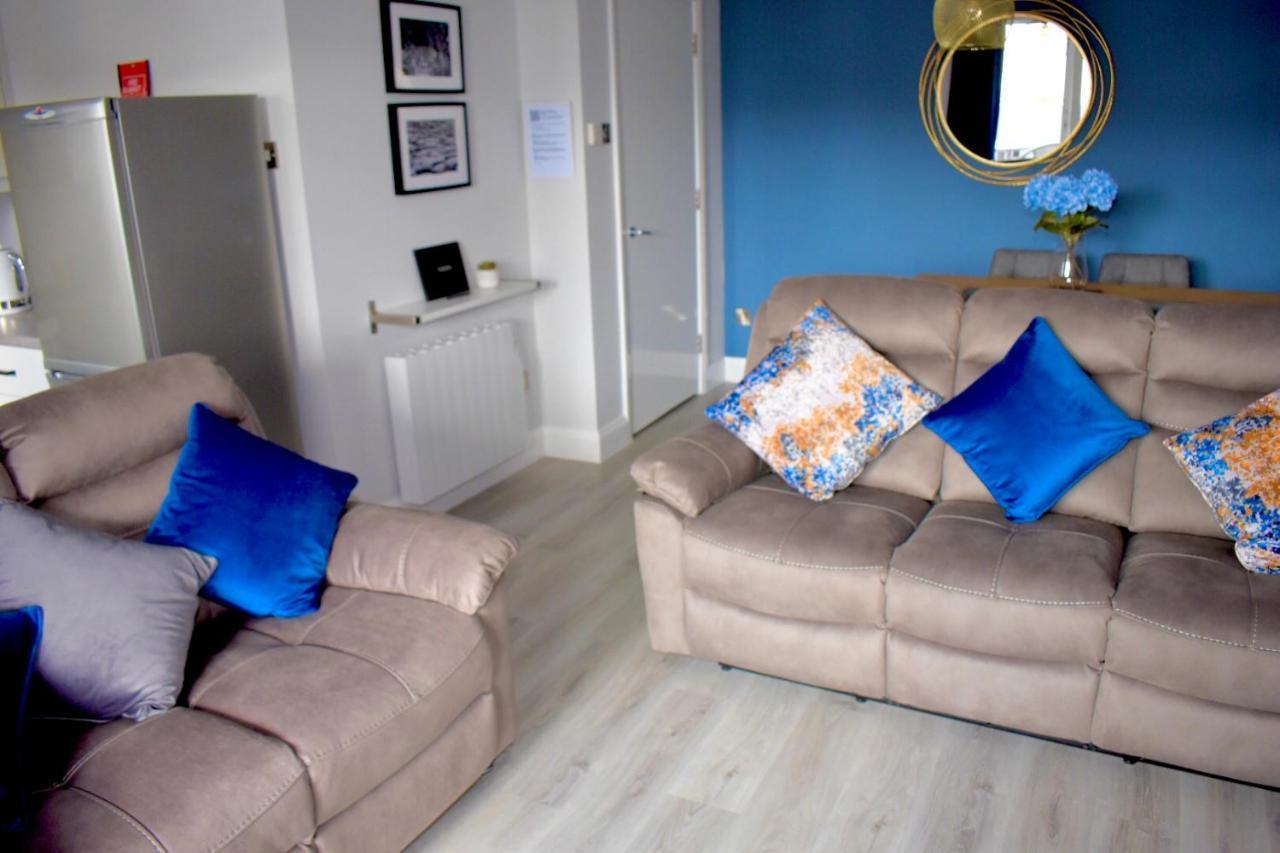 באליקאסל Causeway Coast Apartments Cora Marine מראה חיצוני תמונה