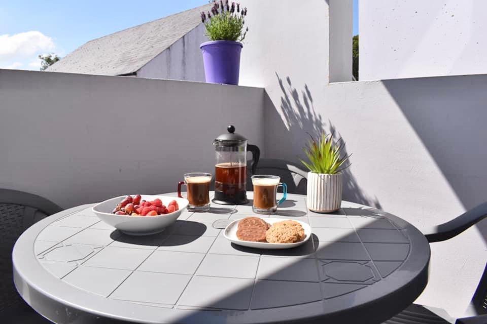 באליקאסל Causeway Coast Apartments Cora Marine מראה חיצוני תמונה